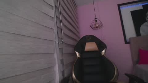 Andrea Ramos online show from 12/03/24, 09:00