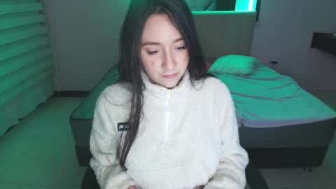 Andrea Ramos online show from 02/27/25, 03:25