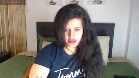 ANDREA  online show from 11/19/25, 01:11