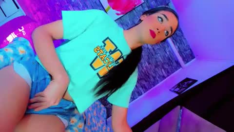 ANDREINA online show from 05/13/26, 01:58