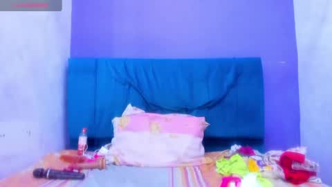 Snapshot of andrealopezaenmar chatting on 06/28/26, 01:11 andrealopezaenmar online show from 06/28/26, 01:11