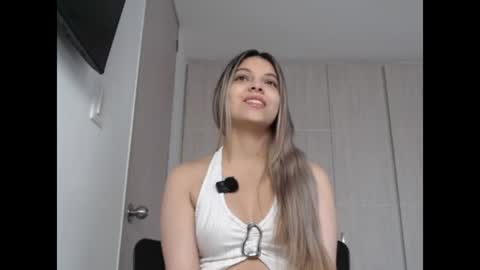 Snapshot of andreau_19 chatting on 07/01/26, 01:24 andreau 19 online show from 07/01/26, 01:24