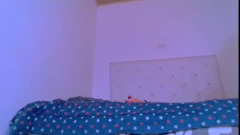 Snapshot of andrebigboobs chatting on 12/04/24, 09:35 Andre online show from 12/04/24, 09:35