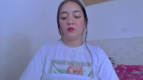 Snapshot of andrebigboobs chatting on 01/19/25, 09:02 Andre online show from 01/19/25, 09:02