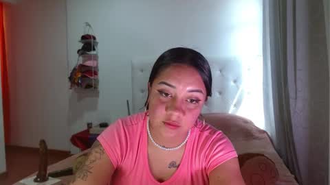 Snapshot of andrebigboobs chatting on 02/24/25, 06:36 Andre online show from 02/24/25, 06:36