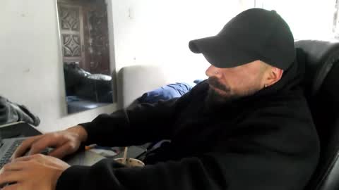  Instagram  online show from 01/10/26, 02:30