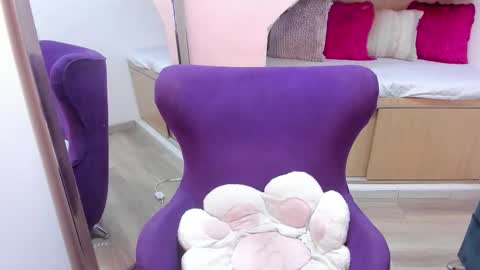 Snapshot of andrecastaneda chatting on 11/05/25, 06:30 Andre Castaneda online show from 11/05/25, 06:30