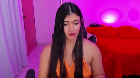 Snapshot of andreeart chatting on 01/16/25, 08:22 ig online show from 01/16/25, 08:22