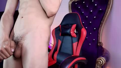 andreew_style_ online show from 03/17/26, 10:02