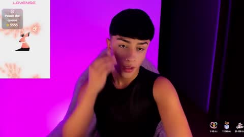 Andrew online show from 11/08/25, 02:23