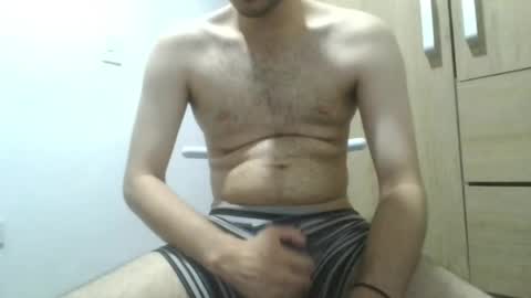 Snapshot of andres129494 chatting on 05/23/26, 01:55 andres129494 online show from 05/23/26, 01:55