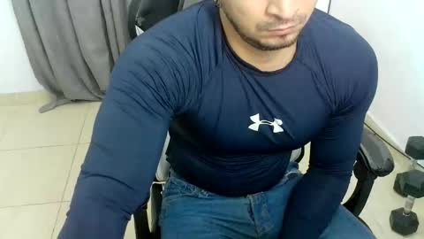 andres180950734 online show from 03/27/26, 11:32