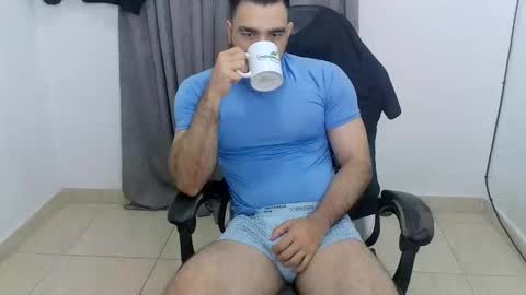 andres180950734 online show from 05/18/26, 11:38