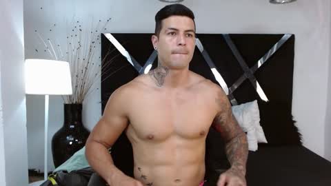 insta andres clark  online show from 02/20/25, 09:31