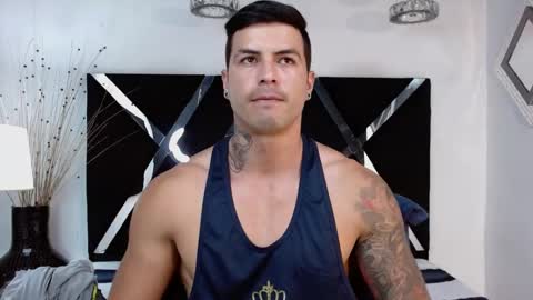 insta andres clark  online show from 02/25/25, 06:53