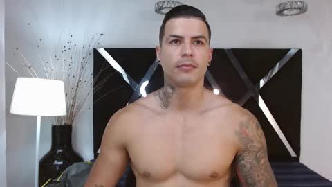 insta andres clark  online show from 03/04/25, 06:50