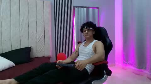 andres_cream online show from 09/23/25, 04:15