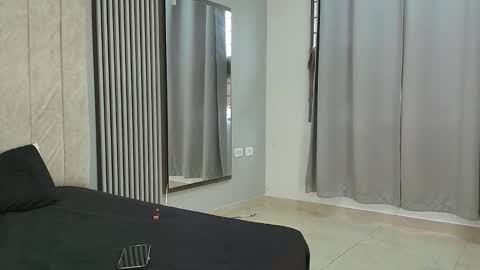 andres_cream online show from 10/02/25, 12:12
