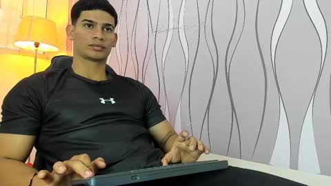 Snapshot of andres_stud chatting on 01/27/25, 02:24 andres_stud online show from 01/27/25, 02:24