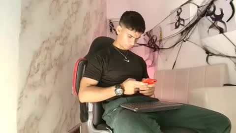 ANDRES  online show from 10/26/25, 04:40