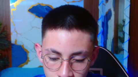 andres_tay online show from 04/18/26, 02:59