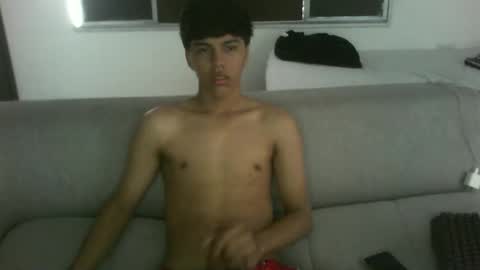 Snapshot of andresgr2t chatting on 04/20/26, 05:05 andresexxx online show from 04/20/26, 05:05