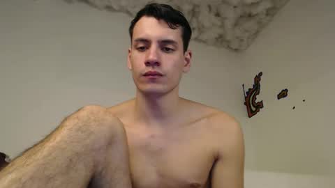 Snapshot of andrestorres0 chatting on 04/21/26, 03:35 Andres Torres online show from 04/21/26, 03:35