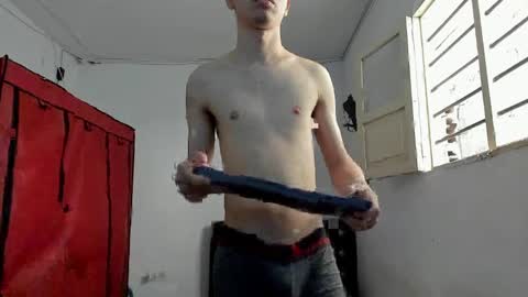 andrew_2811 online show from 04/06/26, 07:59