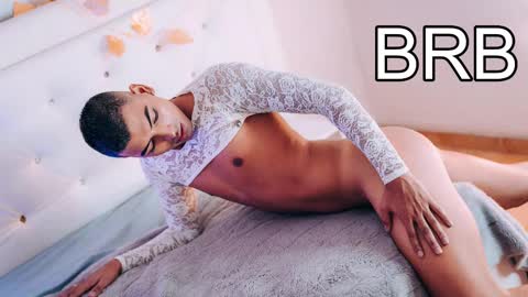 Andrew Jones Independient model  online show from 02/11/25, 06:22