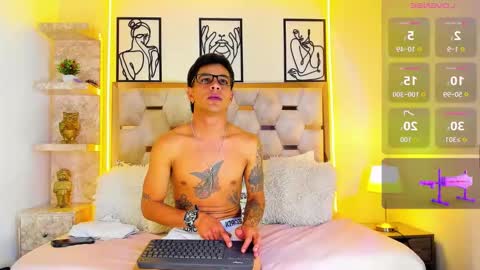 andrew_haalls online show from 10/28/25, 05:04