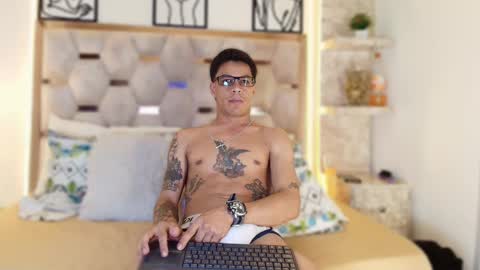 andrew_haalls online show from 11/29/25, 09:29