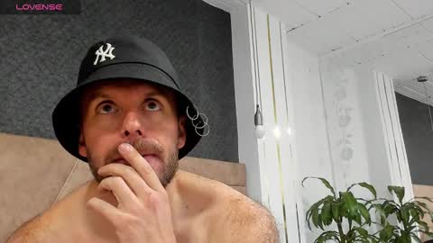 Snapshot of andrew_jackson42 chatting on 03/09/25, 06:39 andrew_jackson42 online show from 03/09/25, 06:39