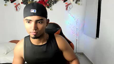 Snapshot of andrew_jonhes1 chatting on 12/01/25, 11:26 andrew_jonhes1 online show from 12/01/25, 11:26