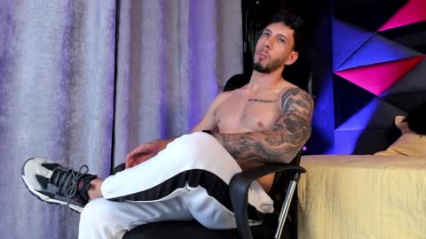 Snapshot of andrew_mathe chatting on 12/03/24, 09:45 Andrew Mathwes online show from 12/03/24, 09:45