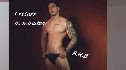 Snapshot of andrew_mathe chatting on 01/05/25, 01:56 Andrew Mathwes online show from 01/05/25, 01:56