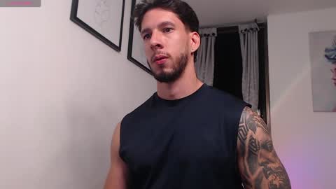 Snapshot of andrew_mathe chatting on 02/08/25, 12:17 Andrew Mathwes online show from 02/08/25, 12:17