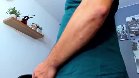 Andrew Diaz online show from 12/17/25, 03:12