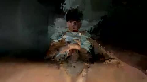 Snapshot of andrewhdez chatting on 02/08/25, 03:10 Andrew online show from 02/08/25, 03:10