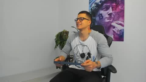 andrewmaterazzi online show from 02/03/25, 09:29