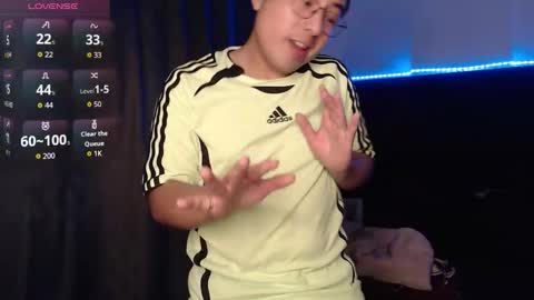 andrewmhilton_ online show from 02/20/26, 06:26