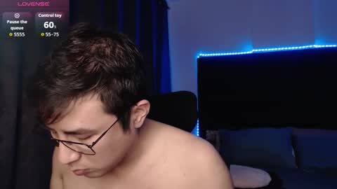 andrewmhilton_ online show from 03/17/26, 05:55