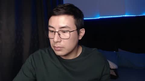 andrewmhilton_ online show from 03/21/26, 05:56