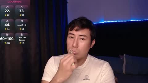 andrewmhilton_ online show from 03/22/26, 06:06