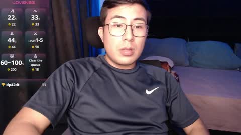 andrewmhilton_ online show from 04/10/26, 06:51