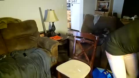 Snapshot of andrewo4277 chatting on 12/19/24, 01:18 andrewo4277 online show from 12/19/24, 01:18