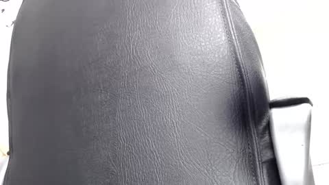 Snapshot of andrewsmile_ chatting on 01/14/25, 09:30 ANDREW online show from 01/14/25, 09:30