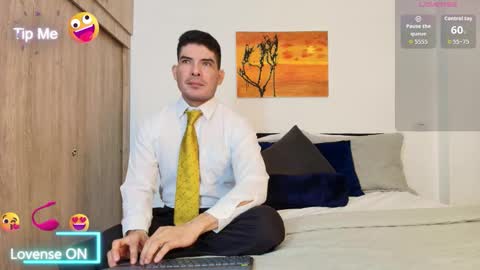 andrewstelee online show from 11/06/25, 05:14