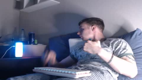 andrian_sweety online show from 04/11/26, 06:56