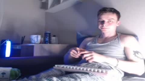 andrian_sweety online show from 04/19/26, 09:39