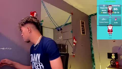 Snapshot of andrius_24 chatting on 12/16/24, 11:44 online show from 12/16/24, 11:44